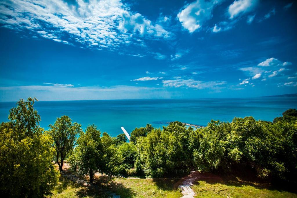 Bisser Hotel - Free Parking - Free Pool Access Balchik Room photo