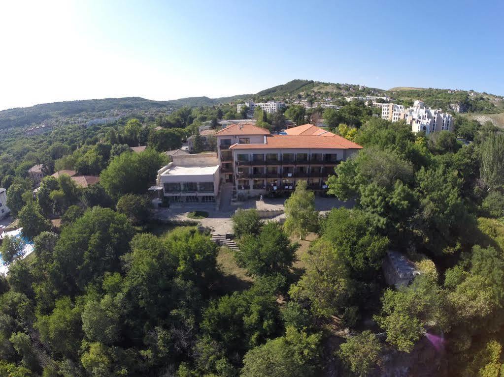 Bisser Hotel - Free Parking - Free Pool Access Balchik Exterior photo